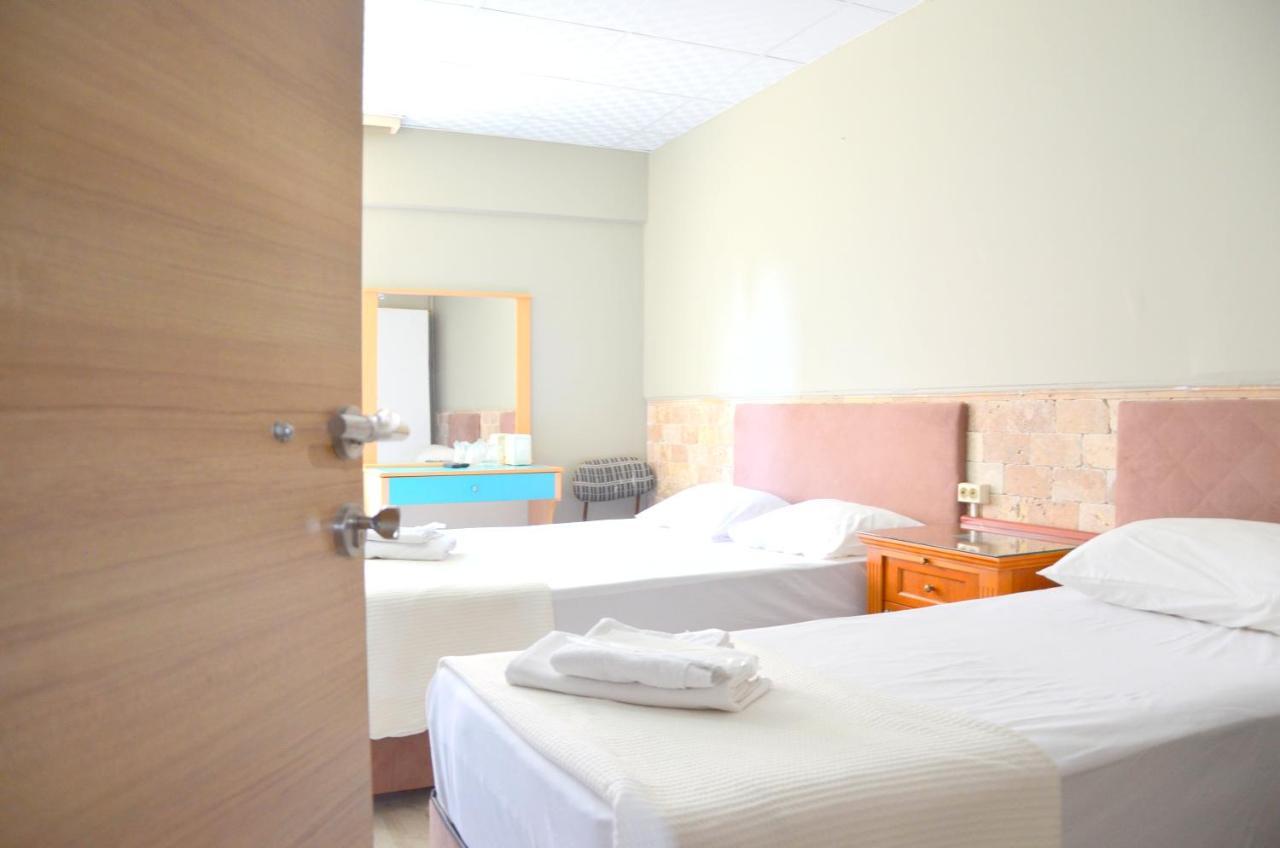 Elit Hotel Saray Exterior foto